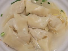 刀鱼馄饨-老半斋(福州路店)