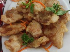 -老码头黑皮肘子锅包肉熏酱水饺(文政街店)
