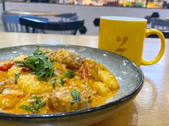 瑞士肉丸烩意大利土豆球-HELLO 27 意面·沙拉·帕尼尼