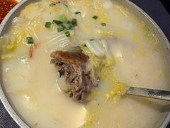 鸭架白菜豆腐汤-北院·果木烤鸭·25年东北菜(创意产业园店)