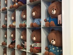 -LINE FRIENDS Garosu-gil Flagship Store