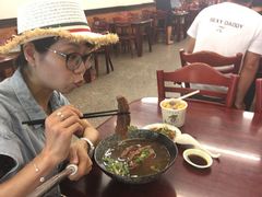 -尊品原汁牛肉面