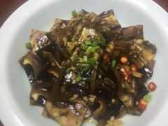 -窄巷子陕菜馆·地道陕西菜(粉巷店)