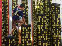 -蒙特利亲子乐园