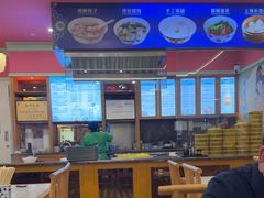 -大食代美食广场(上海中心店)