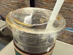 -星巴克(上海虹桥站2A检票口)