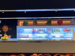 -涨巢·潮玩水疗局