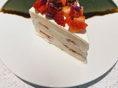 草莓乌龙千层蛋糕-Toris(LuOne凯德晶萃广场店)
