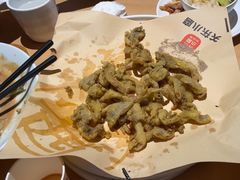 -关东小磨东北菜(上海长风大悦城店)
