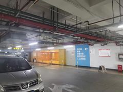 -万象城-停车场