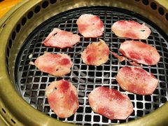 -肉魁屋·烧肉·烧鸟·酒场(高新店)