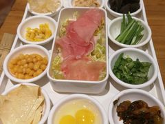 -花馬肆.云南过桥米线(汉神购物广场现场熬汤店)