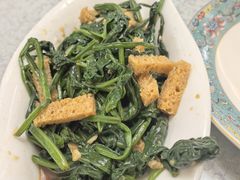 -汗腾格里·风味餐厅(新疆驻京办店)