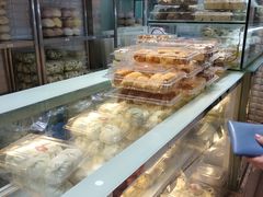 面包甜点陈列柜-白玉兰食品(甜云店)