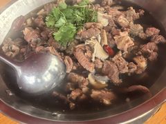 -大众跷脚牛肉馆·非遗传承单位(峨眉山店)