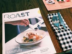 Roast&nbsp;at&nbsp;Em&nbsp;Quartier-ROAST