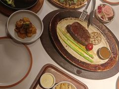 -阿妮叶李(光谷世界城店)