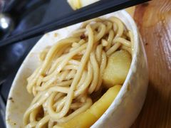 -粘豆包柴火铁锅炖