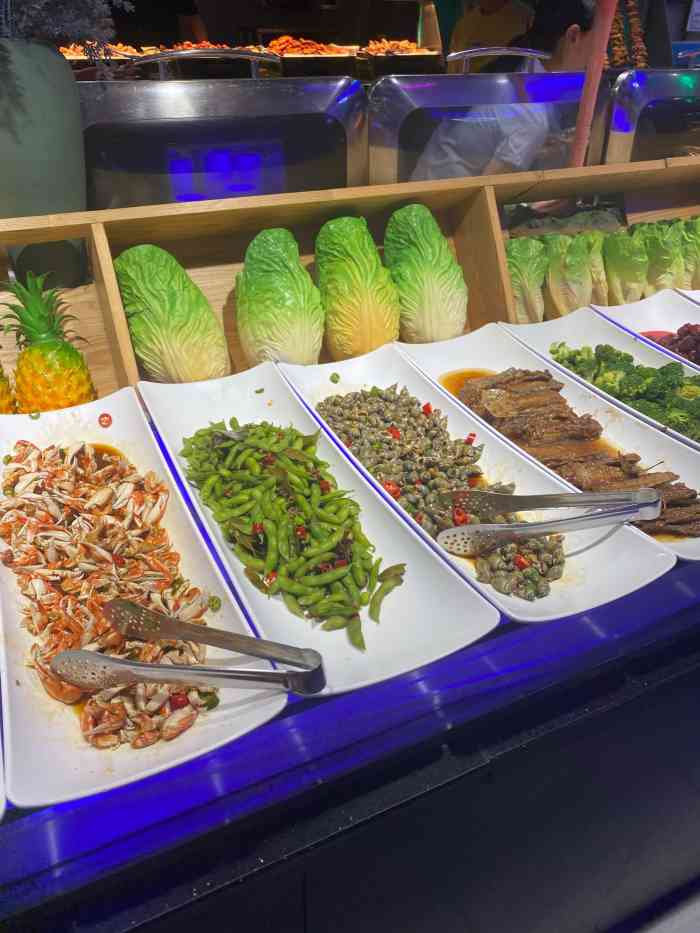 鑫海汇烤肉海鲜自助(滨江道店)