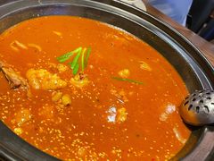 -红顶老汉烧鸡公羊蝎子火锅(学士街店)