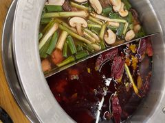 -屋头串串(临江路店)