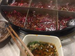 -重庆老火锅王(西安北路店)