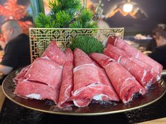 -鹿鸣山草本茶香火锅(园西路店)
