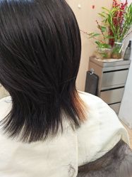 -首脑美发沙龙