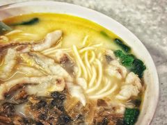 招牌黄鱼面-明呈黄鱼面馆(斜土路店)