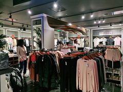 -Abercrombie&Fitch(德基广场店)