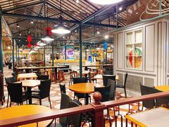大堂-大食代美食广场(上海中心店)