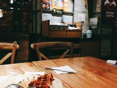 -玛格萝妮(汇智国际商业中心店)