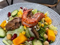 芒果大虾小牛肉沙拉-ChitChat奇洽·Bistro(黎黄陂路店)