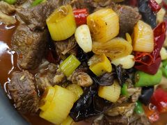 鱼泡烧牛肉-小民大排档(光谷店)