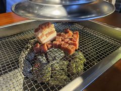 -肉甲韩国木炭烤肉(新壹街1店)