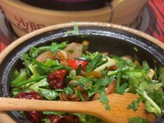 -沙胆彪炭炉牛杂煲(上海日月光广场店)