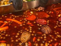 -湊湊火锅·茶憩(南京东路悦荟店)