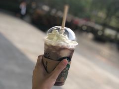 摩卡可可碎片星冰乐-星巴克臻选(深圳龙华红山天虹店)