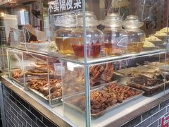 -老鼎万春卤菜(五代传承创始老店)