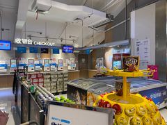 -盒马鲜生(金桥国际广场店)