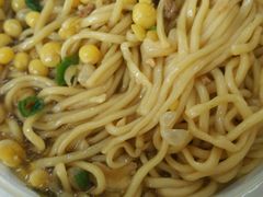 豌杂小面-金板凳重庆小面(邮政街店)