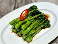 -四合·亦家本帮江浙小海鲜(马当路店)