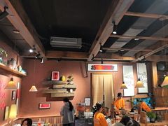 -巴卤社老火锅(财富店)