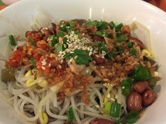 -海口骑楼小吃街