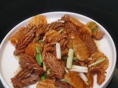 爆炒腰花-闫府私房菜·百年鲁菜(恒隆店)