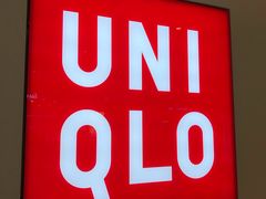 -优衣库(郑州丹尼斯大卫城店)