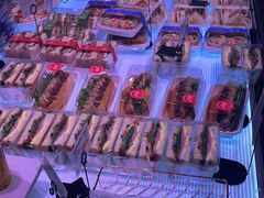 -巴黎贝甜(大宁国际商业广场店)