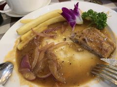 -起士林西餐厅(东经路店)