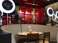 -必胜客(上海新南方商城PH店)