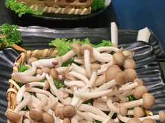 -湊湊火锅·茶憩(打浦桥日月光店)